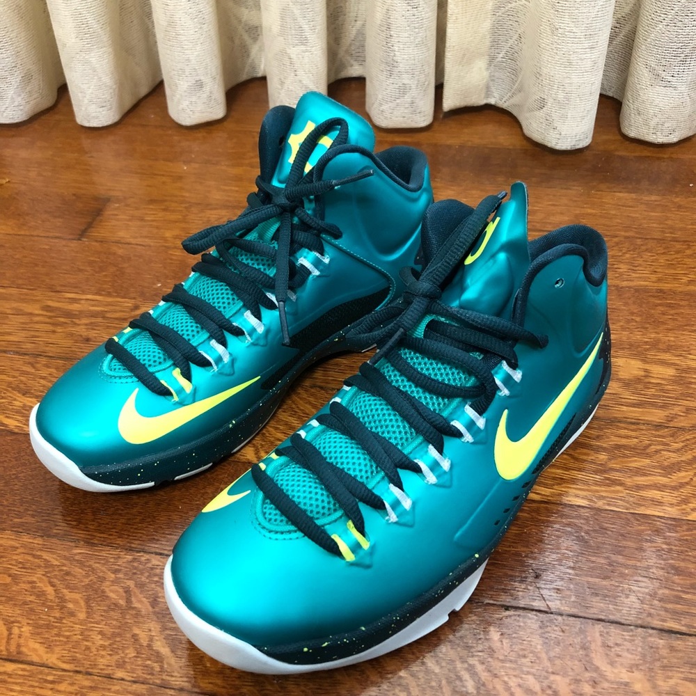 Kids KD sneakers